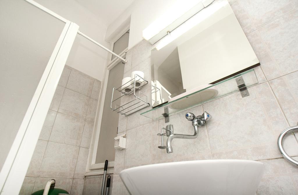 Bridge Apartment Beograd Ruang foto